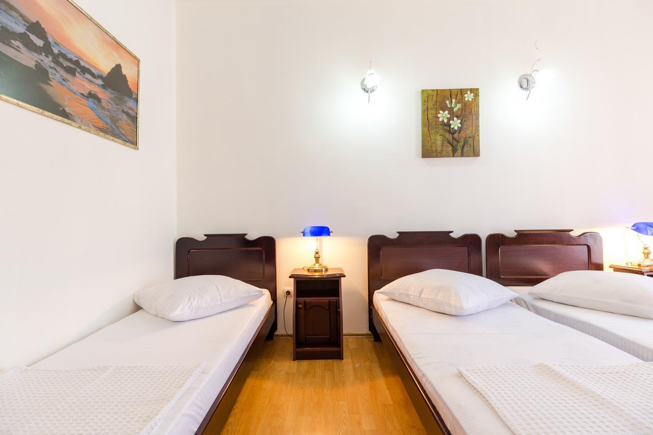 Hotel Simpatia Kobuleti Exteriör bild