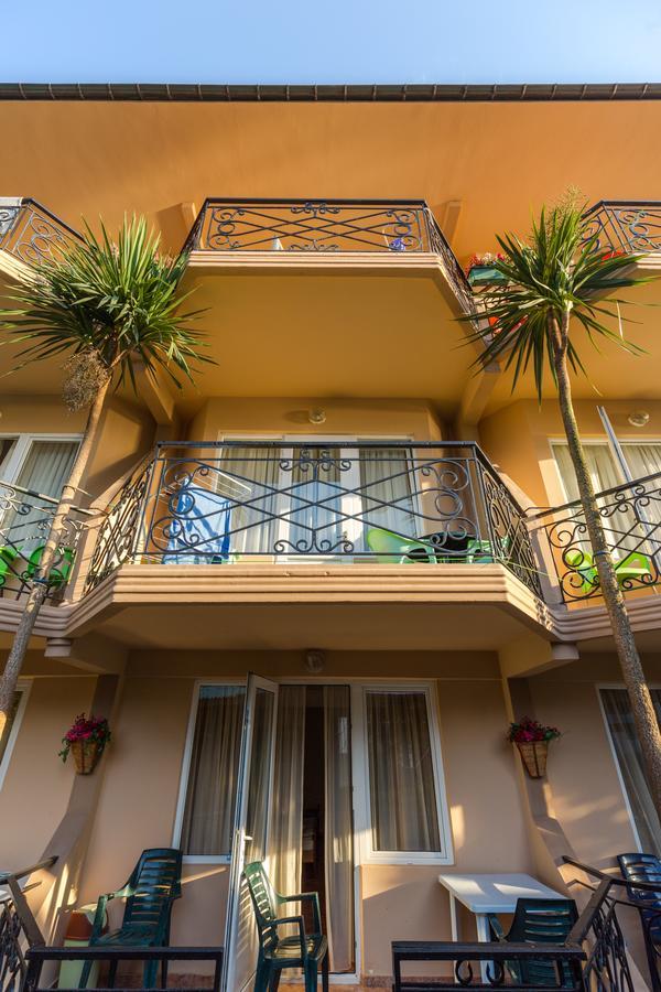 Hotel Simpatia Kobuleti Exteriör bild
